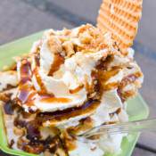 Eis am ersten warmen Frühlingstag