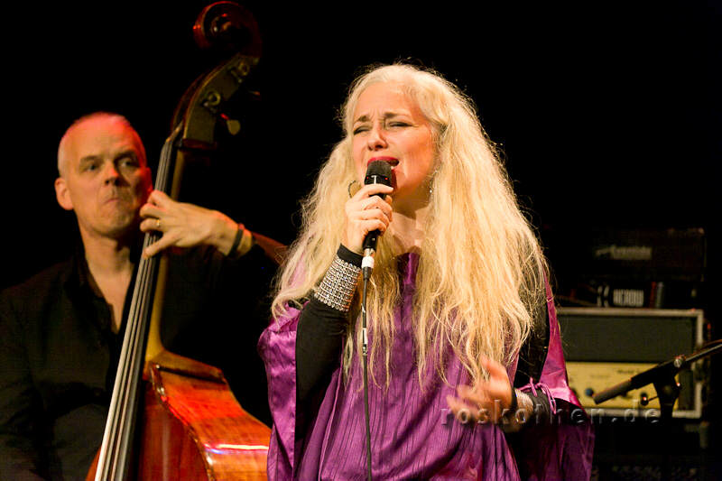 Caecilie norby mit lars danielsson 